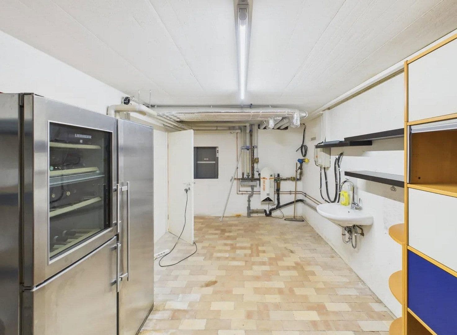 Predaj domu 520 m², pozemek 697 m², Fritz-Ulrich-Str. 105, Heilbronn, Bádensko-Wurttembersko Predaj domu 520 m², pozemek 697 m², Fritz-Ulrich-Str. 105, Heilbronn, Bádensko-Wurttembersko