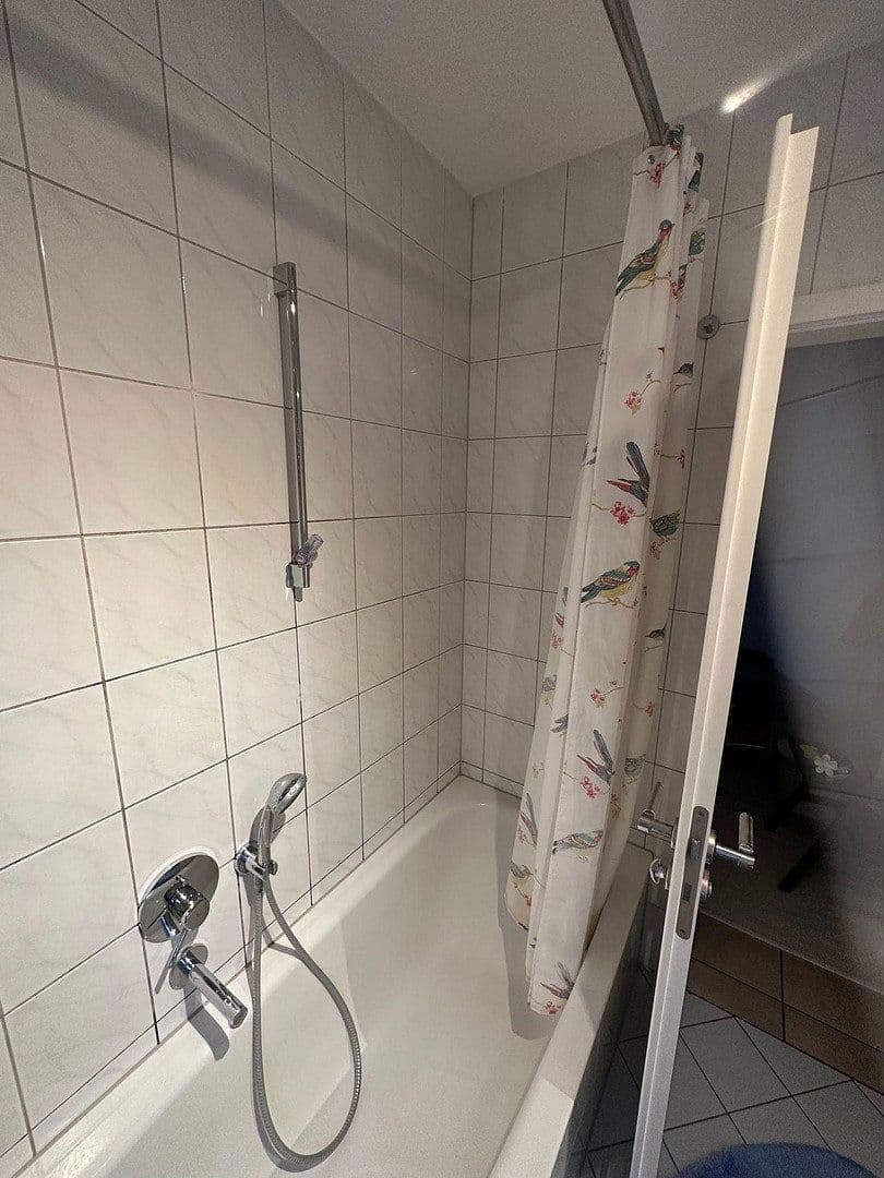 Prenájom bytu 2-izbový 55 m², Mörfelder Str. 77b, Kelsterbach, Hesensko Prenájom bytu 2-izbový 55 m², Mörfelder Str. 77b, Kelsterbach, Hesensko