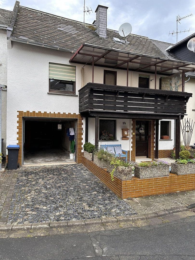 Prenájom domu 90 m², pozemek 110 m², Kollig, Porýnie-Falcko Prenájom domu 90 m², pozemek 110 m², Kollig, Porýnie-Falcko