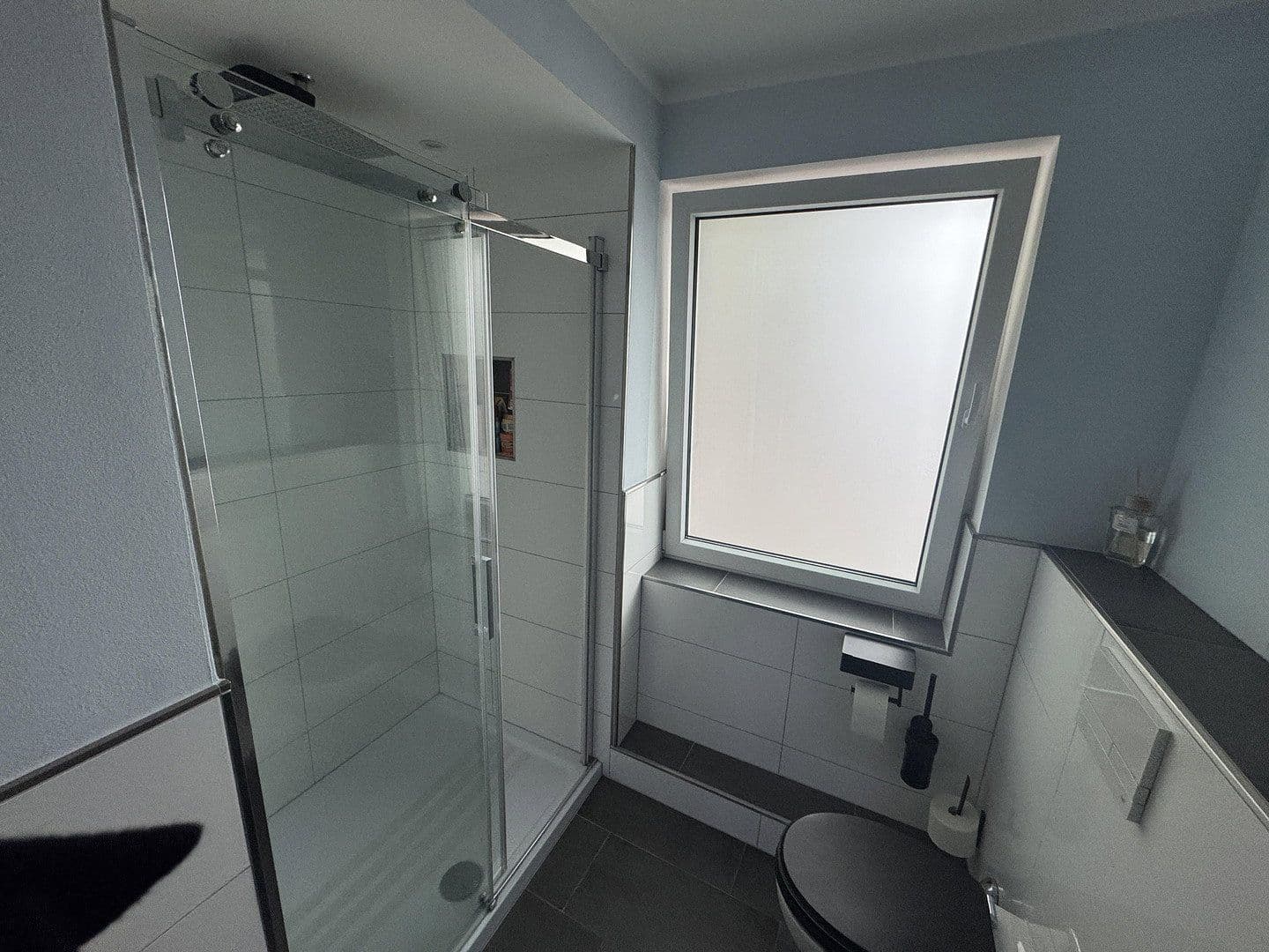 Prenájom bytu 3-izbový 71 m², Marktstraße 23, Duisburg, Severné Porýnie - Westfálsko Prenájom bytu 3-izbový 71 m², Marktstraße 23, Duisburg, Severné Porýnie - Westfálsko