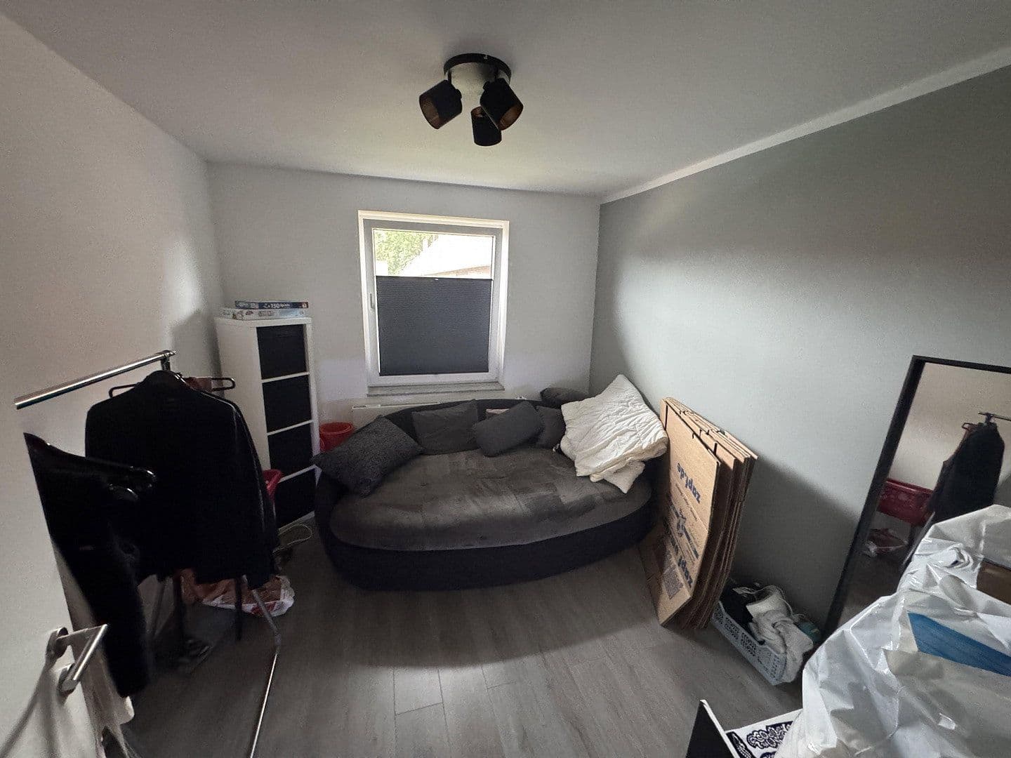 Prenájom bytu 3-izbový 71 m², Marktstraße 23, Duisburg, Severné Porýnie - Westfálsko Prenájom bytu 3-izbový 71 m², Marktstraße 23, Duisburg, Severné Porýnie - Westfálsko