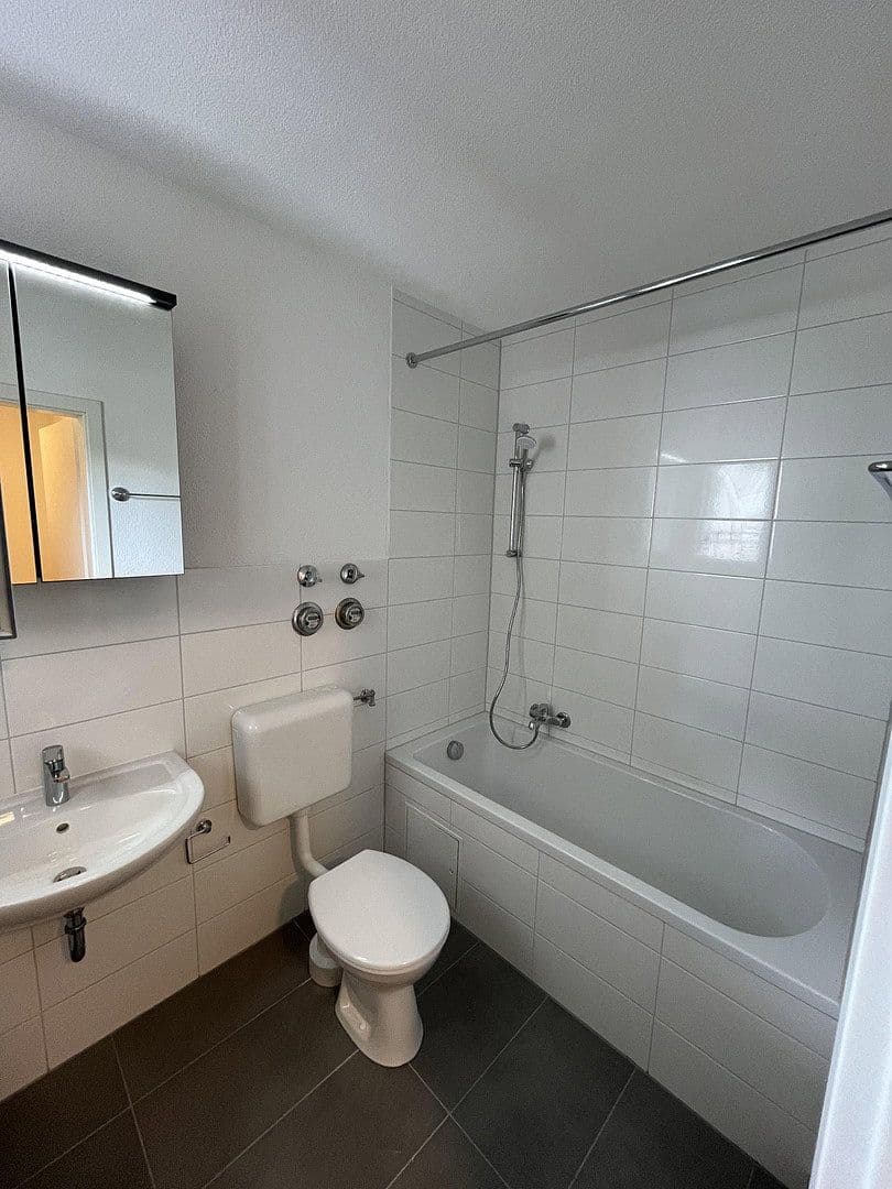 Prenájom bytu 1-izbový 34 m², Heubach, Bádensko-Wurttembersko Prenájom bytu 1-izbový 34 m², Heubach, Bádensko-Wurttembersko