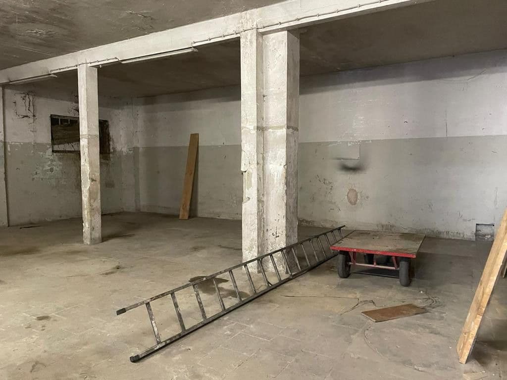 Prenájom nebytového priestoru 340 m², Veilchenstraße 24, Duisburg, Severné Porýnie - Westfálsko Prenájom nebytového priestoru 340 m², Veilchenstraße 24, Duisburg, Severné Porýnie - Westfálsko