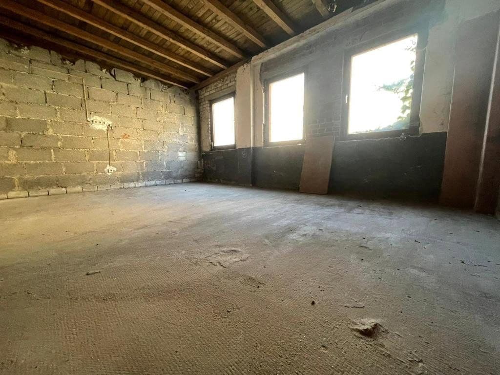 Prenájom nebytového priestoru 340 m², Veilchenstraße 24, Duisburg, Severné Porýnie - Westfálsko Prenájom nebytového priestoru 340 m², Veilchenstraße 24, Duisburg, Severné Porýnie - Westfálsko