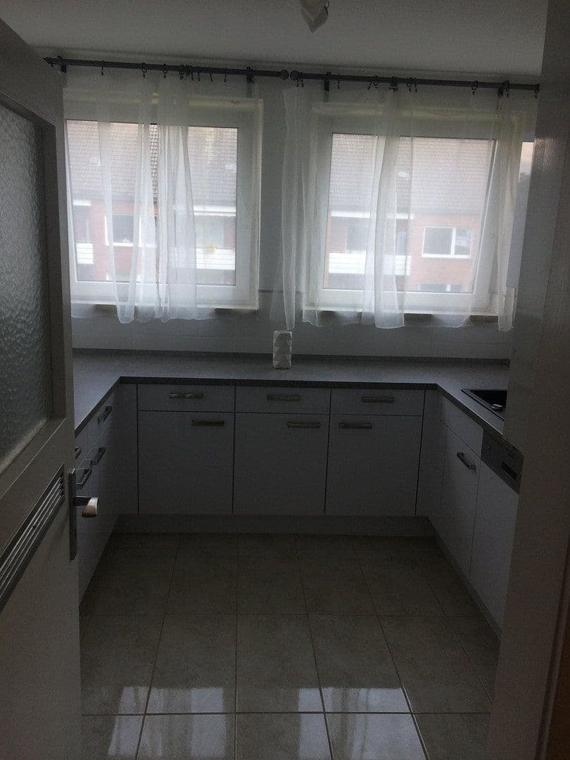 Prenájom bytu 3-izbový 72 m², Rotdornweg 14, Glinde, Šlezvicko-Holštajnsko Prenájom bytu 3-izbový 72 m², Rotdornweg 14, Glinde, Šlezvicko-Holštajnsko