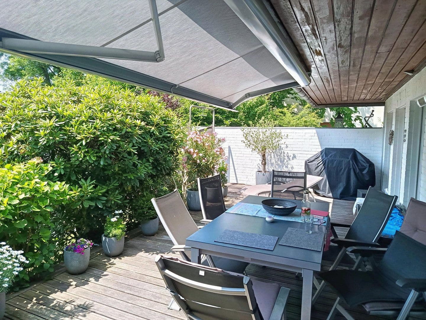 Predaj domu 297 m², pozemek 865 m², Ratingen, Severné Porýnie - Westfálsko Predaj domu 297 m², pozemek 865 m², Ratingen, Severné Porýnie - Westfálsko