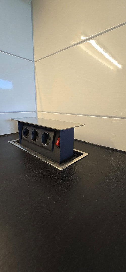 Prenájom bytu 3-izbový 63 m², Auerbachstr. 38, Gera, Durínsko Prenájom bytu 3-izbový 63 m², Auerbachstr. 38, Gera, Durínsko