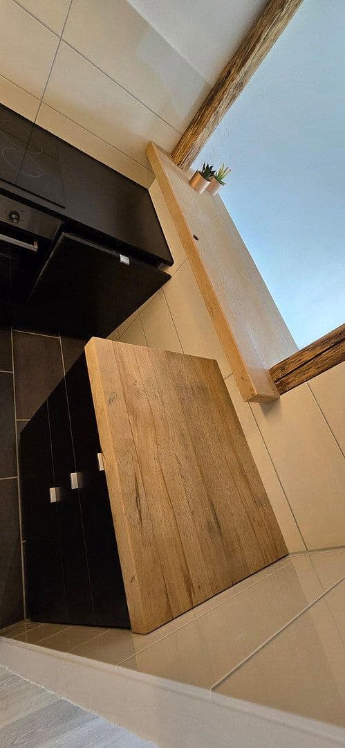 Prenájom bytu 3-izbový 63 m², Auerbachstr. 38, Gera, Durínsko Prenájom bytu 3-izbový 63 m², Auerbachstr. 38, Gera, Durínsko