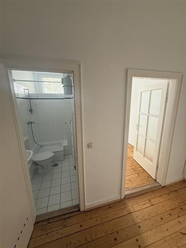 Prenájom bytu 1-izbový 41 m², Goebenstr. 11, Hannover, Dolné Sasko Prenájom bytu 1-izbový 41 m², Goebenstr. 11, Hannover, Dolné Sasko