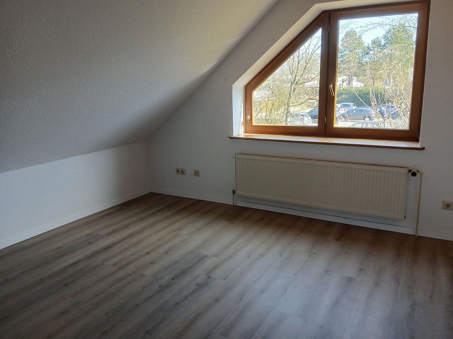 Predaj domu 140 m², pozemek 2.001 m², Büdelsdorf, Šlezvicko-Holštajnsko Predaj domu 140 m², pozemek 2.001 m², Büdelsdorf, Šlezvicko-Holštajnsko