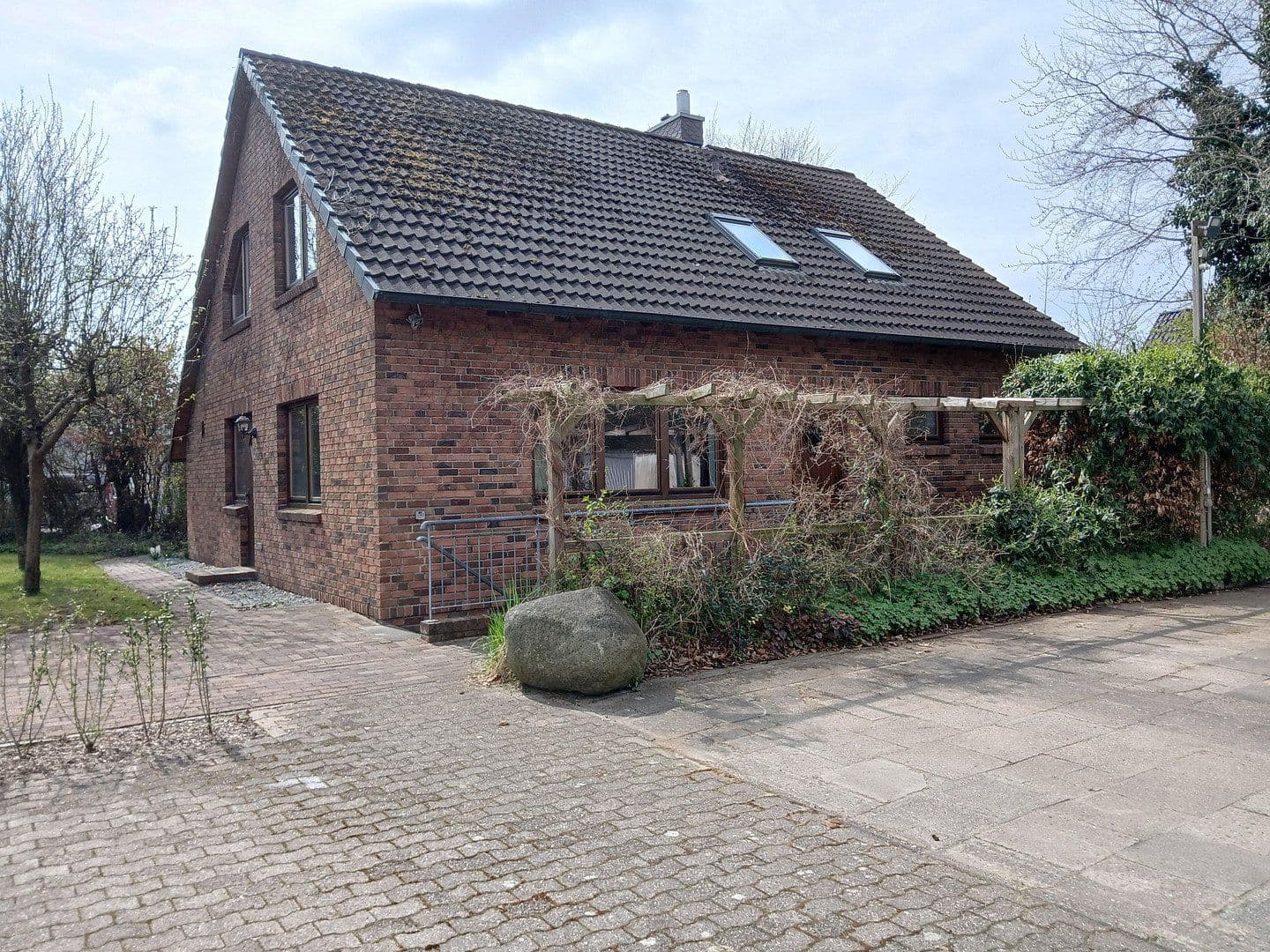 Predaj domu 140 m², pozemek 2.001 m², Büdelsdorf, Šlezvicko-Holštajnsko Predaj domu 140 m², pozemek 2.001 m², Büdelsdorf, Šlezvicko-Holštajnsko