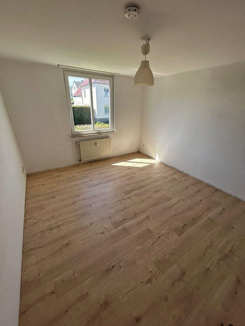 Prenájom bytu 1-izbový 21 m², Salzufler Str. 72, Bielefeld, Severné Porýnie - Westfálsko Prenájom bytu 1-izbový 21 m², Salzufler Str. 72, Bielefeld, Severné Porýnie - Westfálsko