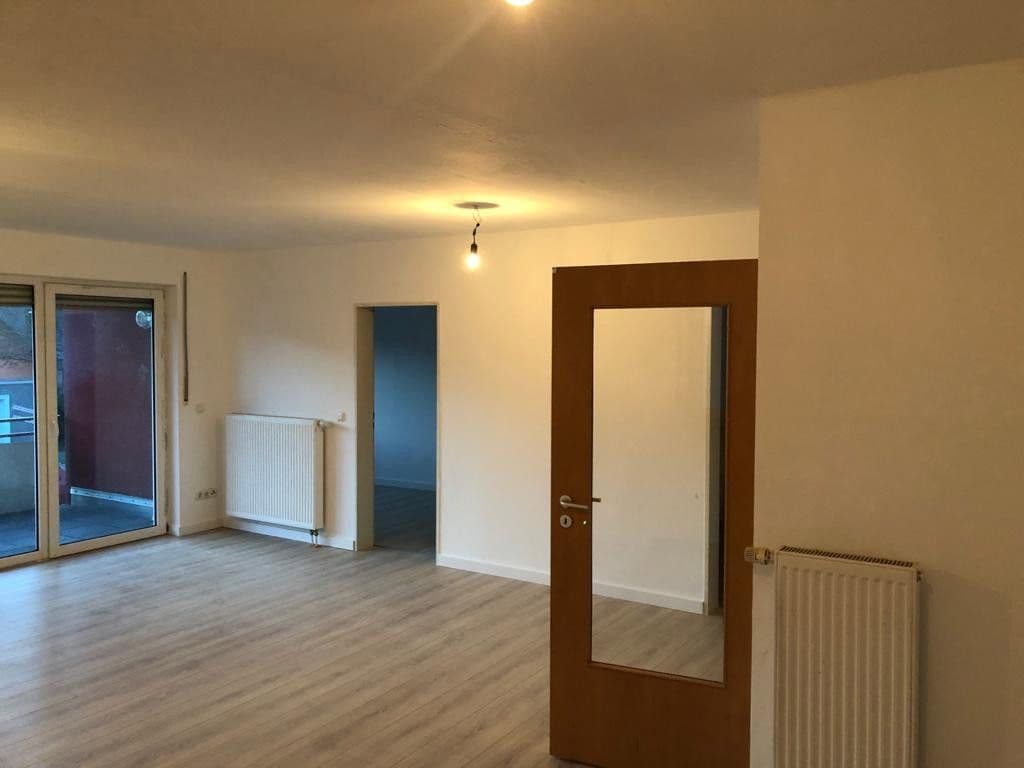 Prenájom bytu 4-izbový 97 m², Eidinghausener Str. 25, Bad Oeynhausen, Severné Porýnie - Westfálsko Prenájom bytu 4-izbový 97 m², Eidinghausener Str. 25, Bad Oeynhausen, Severné Porýnie - Westfálsko