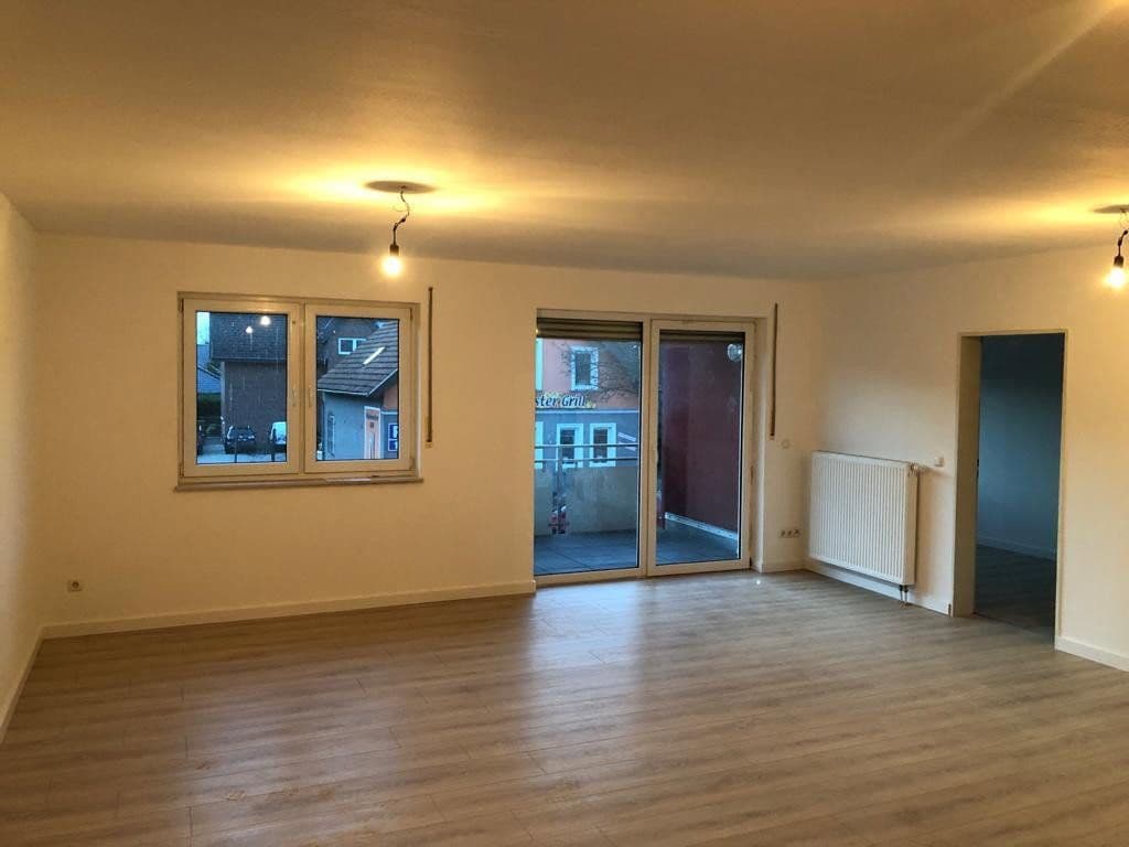 Prenájom bytu 4-izbový 97 m², Eidinghausener Str. 25, Bad Oeynhausen, Severné Porýnie - Westfálsko Prenájom bytu 4-izbový 97 m², Eidinghausener Str. 25, Bad Oeynhausen, Severné Porýnie - Westfálsko