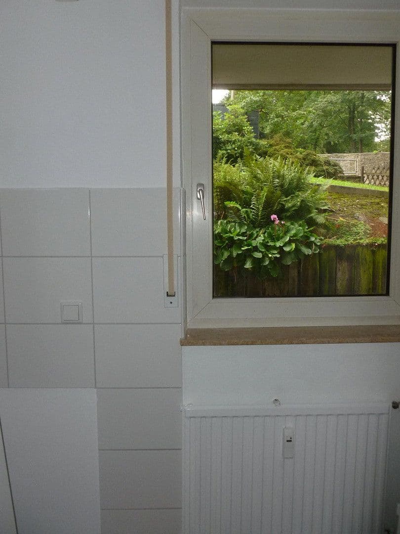 Prenájom bytu 2-izbový 49 m², Weinberg 8, Wuppertal, Severné Porýnie - Westfálsko Prenájom bytu 2-izbový 49 m², Weinberg 8, Wuppertal, Severné Porýnie - Westfálsko