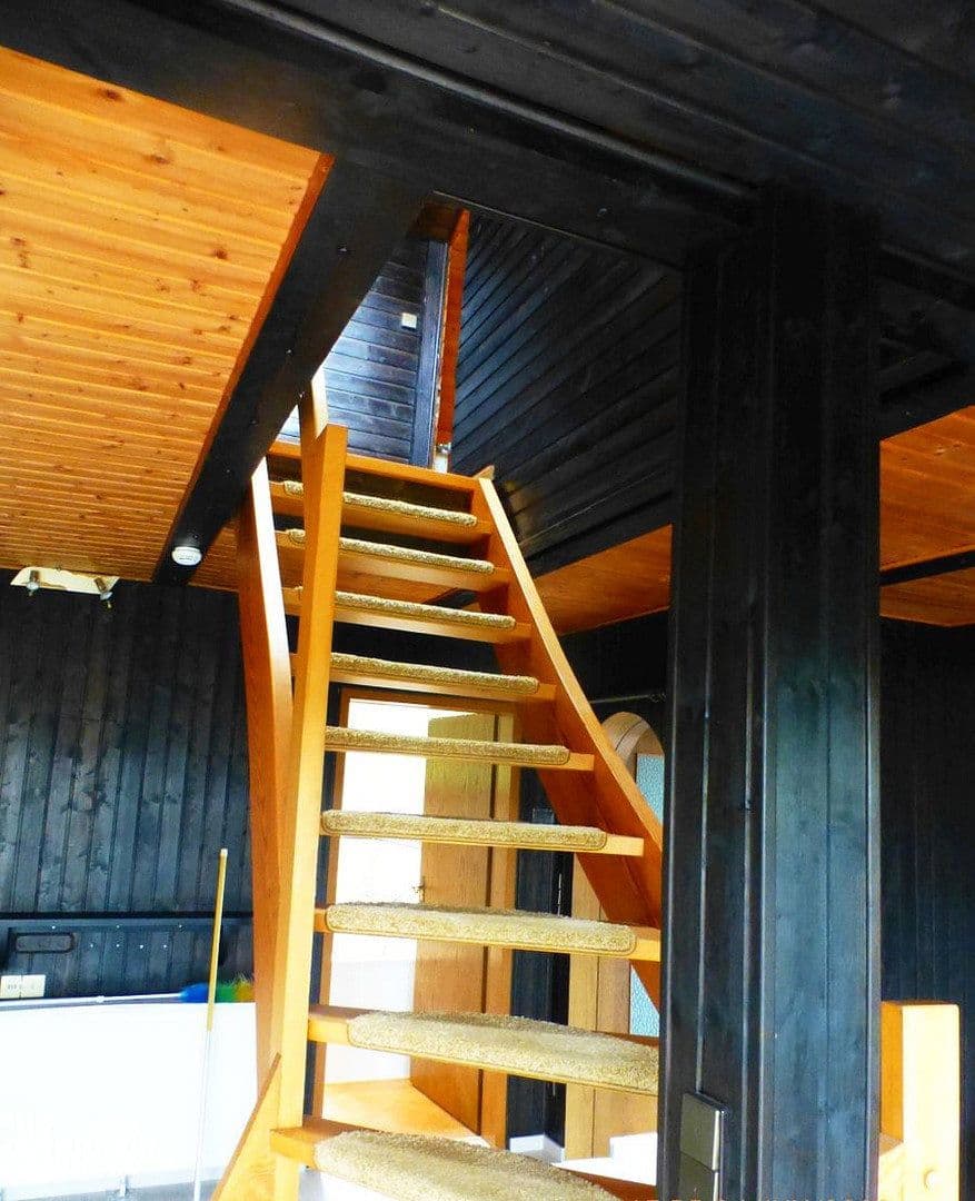 Prenájom bytu 3-izbový 90 m², Niedernhausen, Hesensko Prenájom bytu 3-izbový 90 m², Niedernhausen, Hesensko