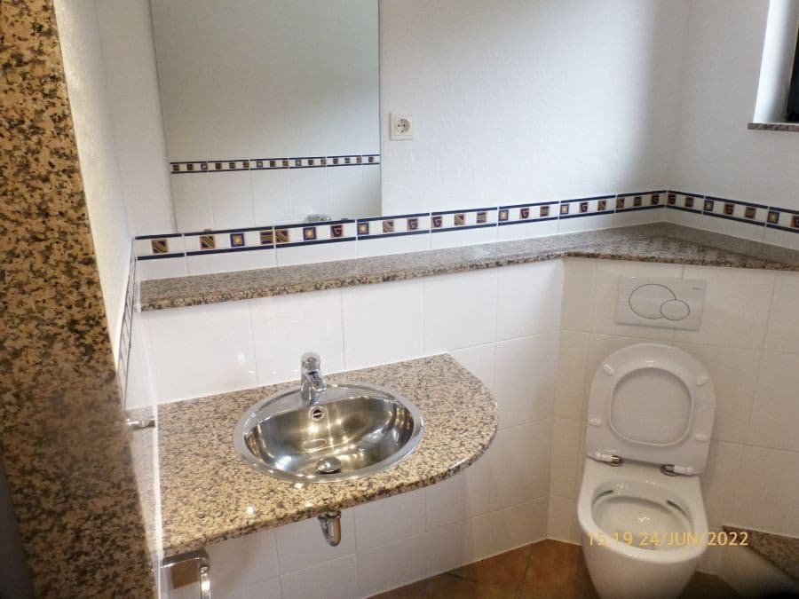 Prenájom bytu 3-izbový 90 m², Niedernhausen, Hesensko Prenájom bytu 3-izbový 90 m², Niedernhausen, Hesensko