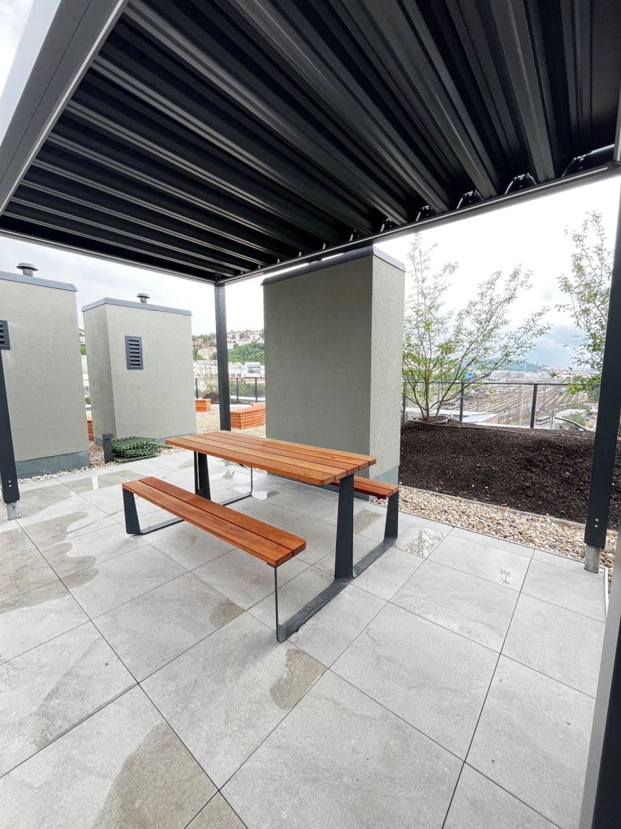 Prenájom bytu 2-izbový 52 m², U Lihovaru, Praha, Praha Prenájom bytu 2-izbový 52 m², U Lihovaru, Praha, Praha