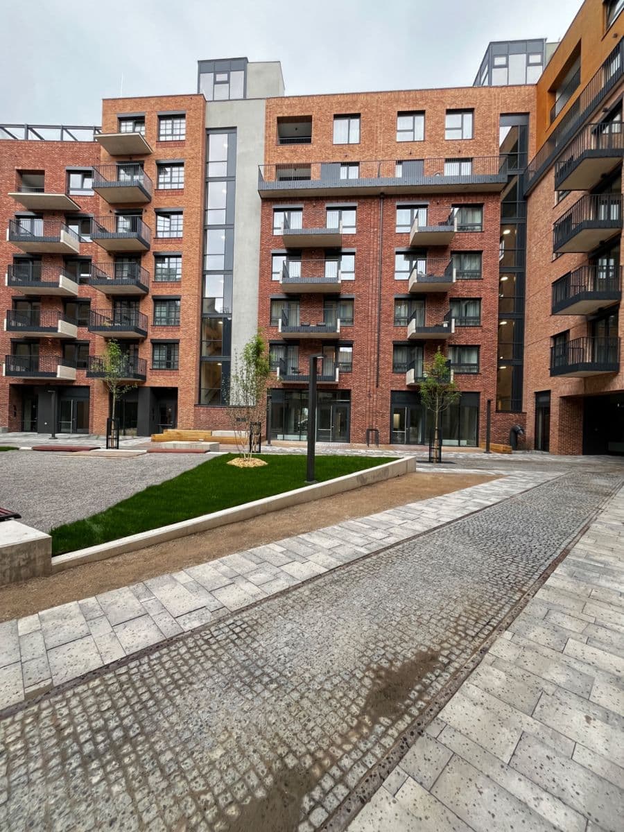 Prenájom bytu 2-izbový 52 m², U Lihovaru, Praha, Praha Prenájom bytu 2-izbový 52 m², U Lihovaru, Praha, Praha