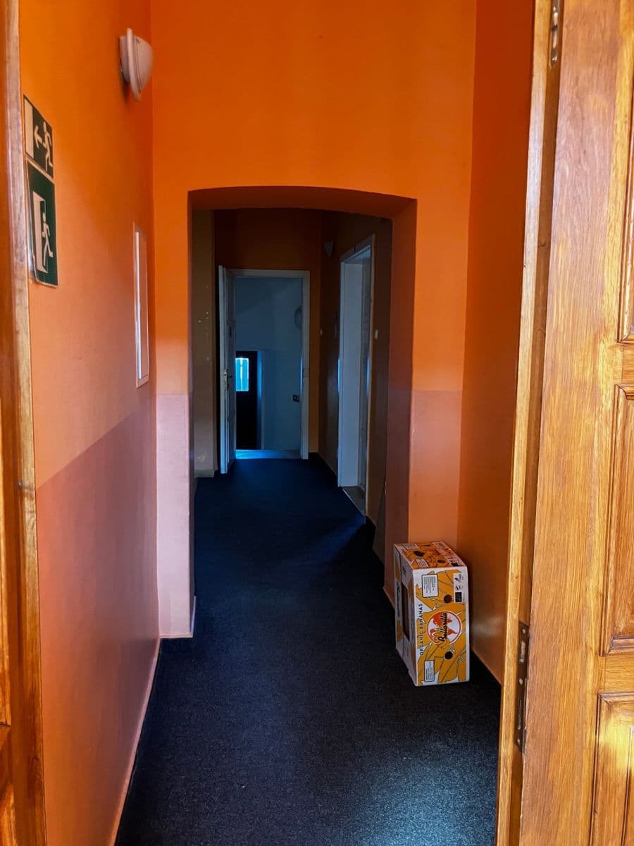 Prenájom nebytového priestoru 644 m², Riegrova, Kralupy nad Vltavou, Středočeský kraj Prenájom nebytového priestoru 644 m², Riegrova, Kralupy nad Vltavou, Středočeský kraj