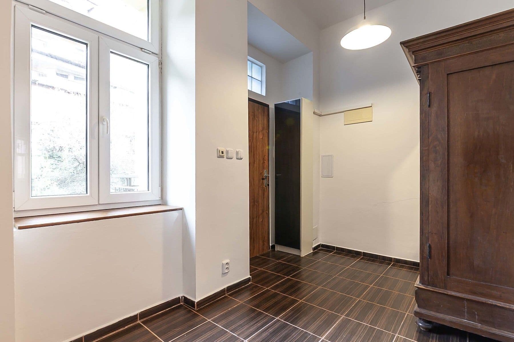 Predaj bytu 1-izbový 39 m², Křížová, Praha, Praha Predaj bytu 1-izbový 39 m², Křížová, Praha, Praha