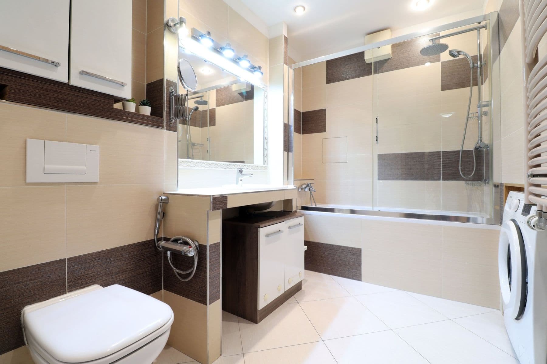 Prenájom bytu 2-izbový 54 m², Kytlická, Praha, Praha Prenájom bytu 2-izbový 54 m², Kytlická, Praha, Praha