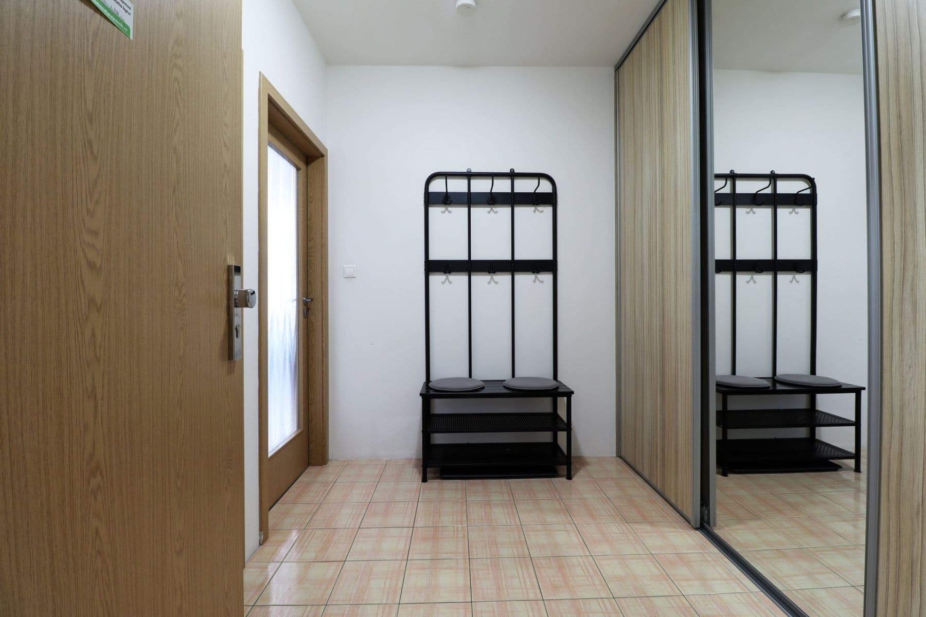 Prenájom bytu 2-izbový 54 m², Kytlická, Praha, Praha Prenájom bytu 2-izbový 54 m², Kytlická, Praha, Praha