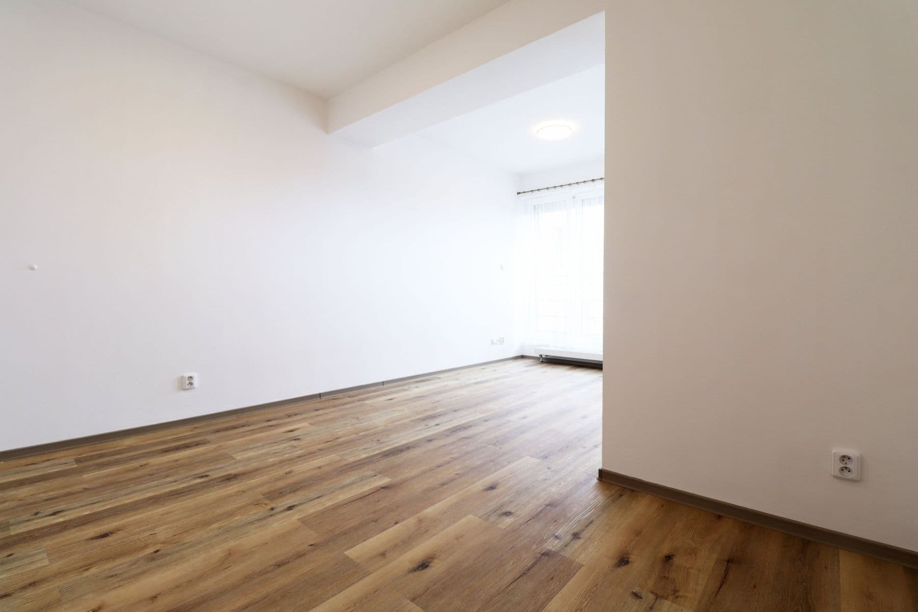 Prenájom bytu 3-izbový 75 m², Hyacintová, Praha, Praha Prenájom bytu 3-izbový 75 m², Hyacintová, Praha, Praha