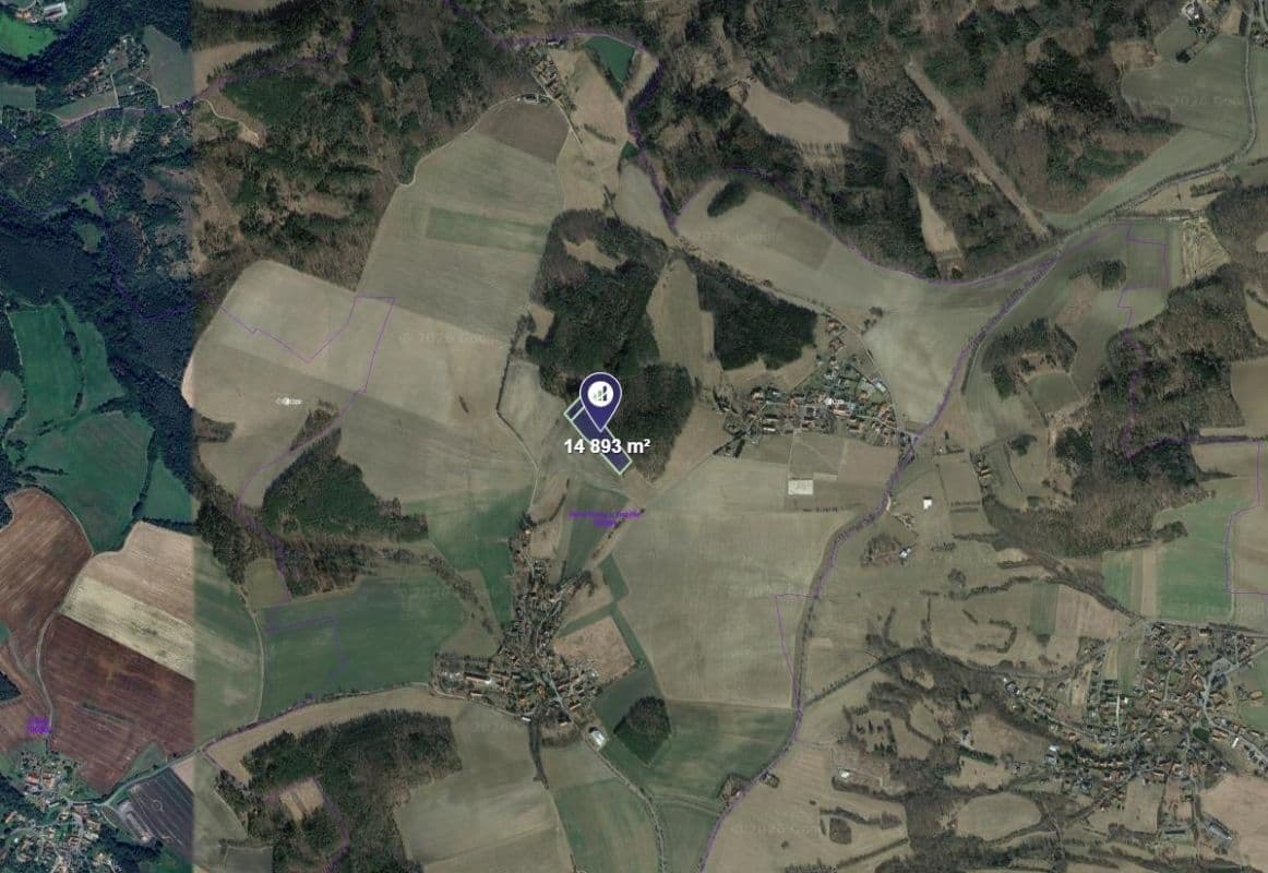 Predaj pozemku 3.723 m², Nové Dvory, Středočeský kraj Predaj pozemku 3.723 m², Nové Dvory, Středočeský kraj