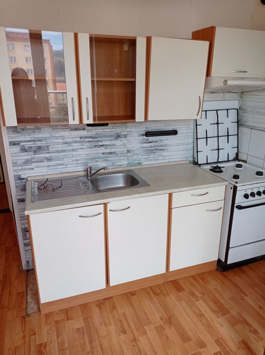 Prenájom bytu 2-izbový 51 m², Jana Nerudy, Kynšperk nad Ohří, Karlovarský kraj Prenájom bytu 2-izbový 51 m², Jana Nerudy, Kynšperk nad Ohří, Karlovarský kraj