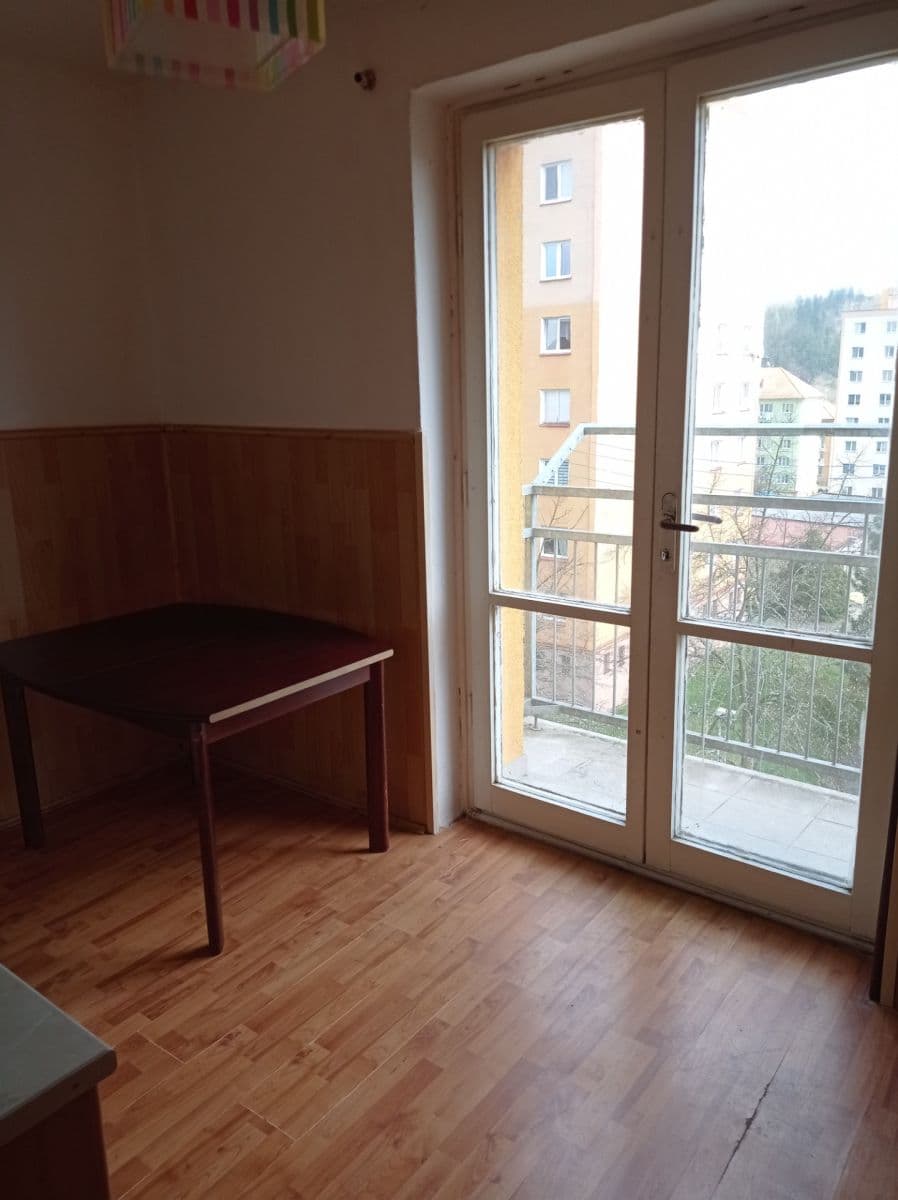 Prenájom bytu 2-izbový 51 m², Jana Nerudy, Kynšperk nad Ohří, Karlovarský kraj Prenájom bytu 2-izbový 51 m², Jana Nerudy, Kynšperk nad Ohří, Karlovarský kraj