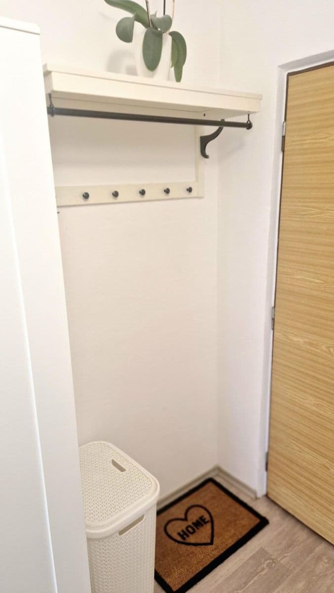 Prenájom bytu 1-izbový 25 m², Leoše Janáčka, Luhačovice, Zlínský kraj Prenájom bytu 1-izbový 25 m², Leoše Janáčka, Luhačovice, Zlínský kraj