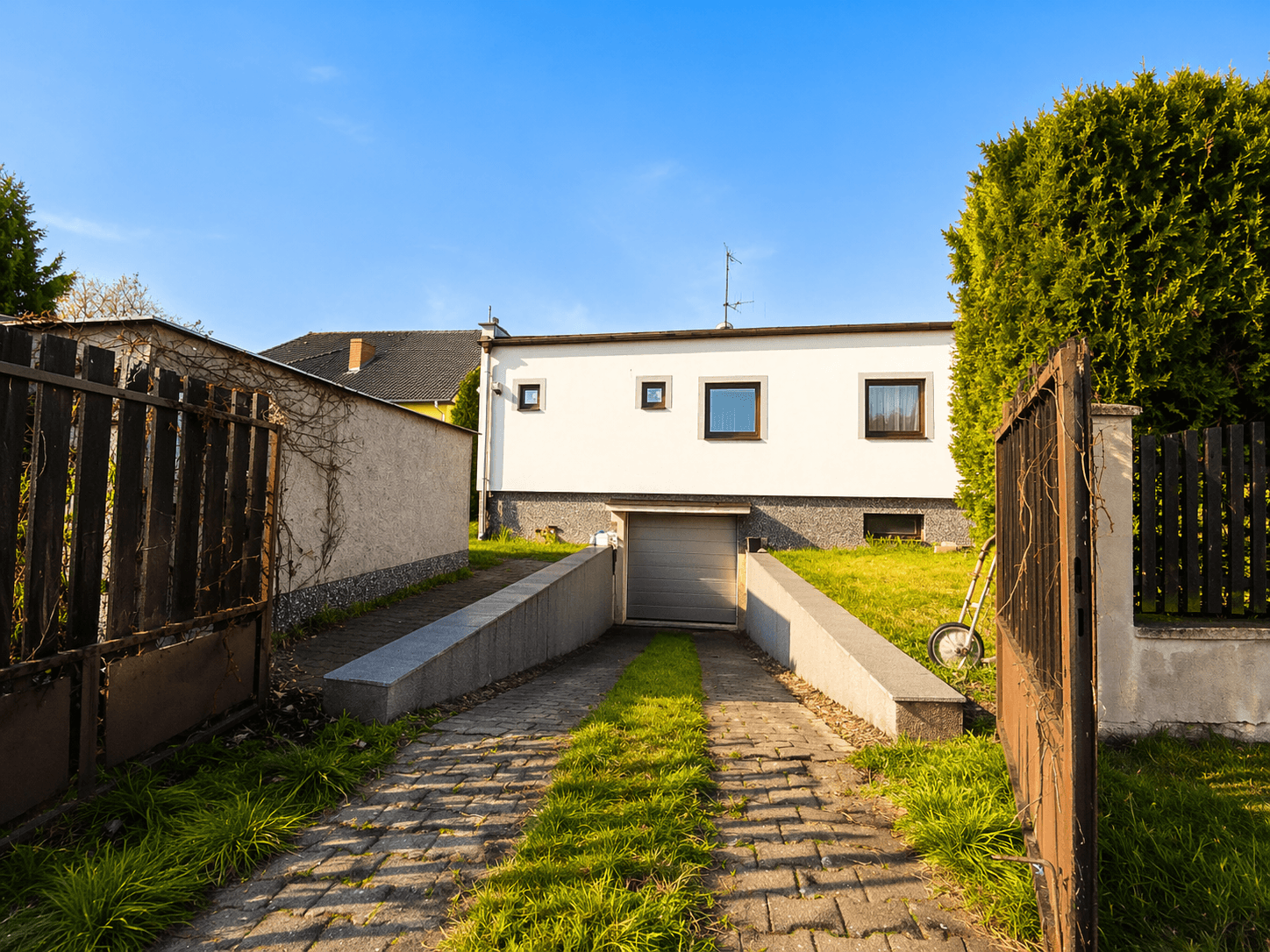 Predaj domu 117 m², pozemek 464 m², Přistoupim, Středočeský kraj Predaj domu 117 m², pozemek 464 m², Přistoupim, Středočeský kraj