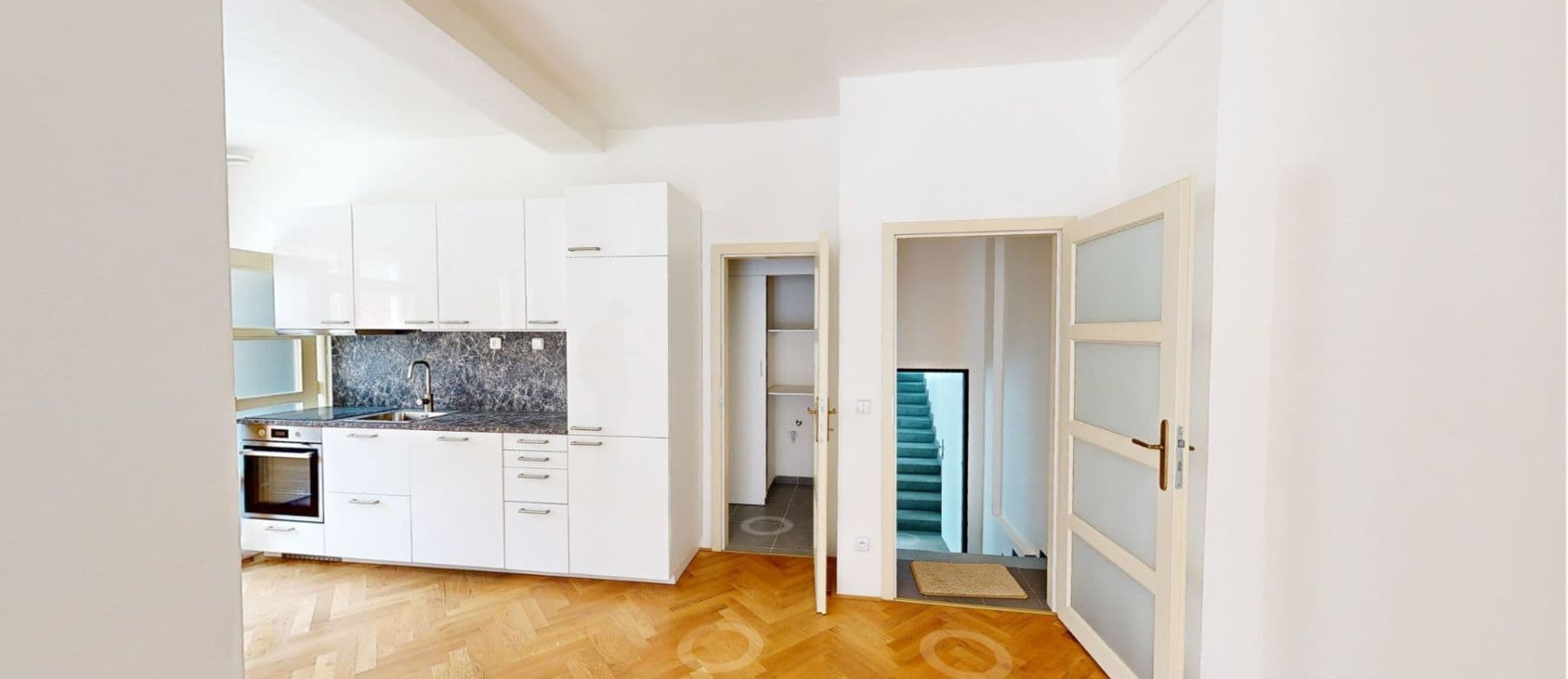Prenájom bytu 1-izbový 114 m², Staroměstské náměstí, Praha, Praha Prenájom bytu 1-izbový 114 m², Staroměstské náměstí, Praha, Praha