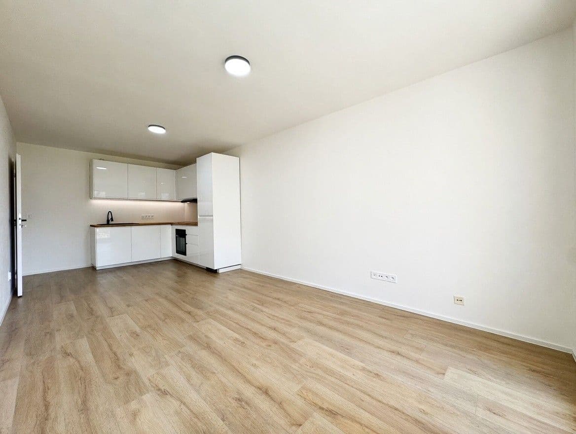 Predaj bytu 4-izbový 77 m², Bezručova, Mělník, Středočeský kraj Predaj bytu 4-izbový 77 m², Bezručova, Mělník, Středočeský kraj