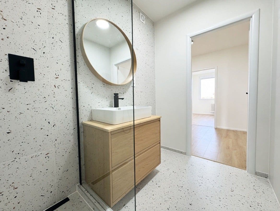 Predaj bytu 4-izbový 77 m², Bezručova, Mělník, Středočeský kraj Predaj bytu 4-izbový 77 m², Bezručova, Mělník, Středočeský kraj