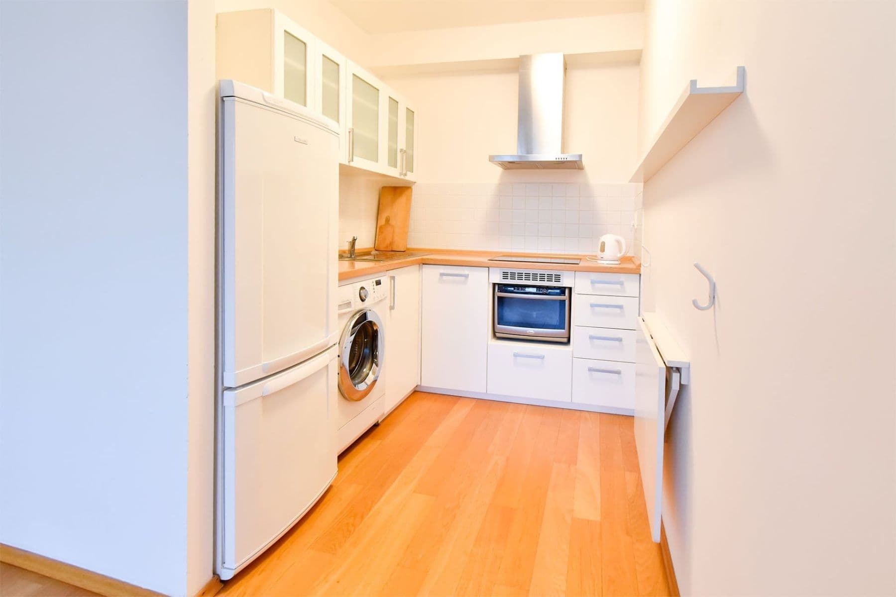 Prenájom bytu 2-izbový 45 m², Petýrkova, Praha, Praha Prenájom bytu 2-izbový 45 m², Petýrkova, Praha, Praha