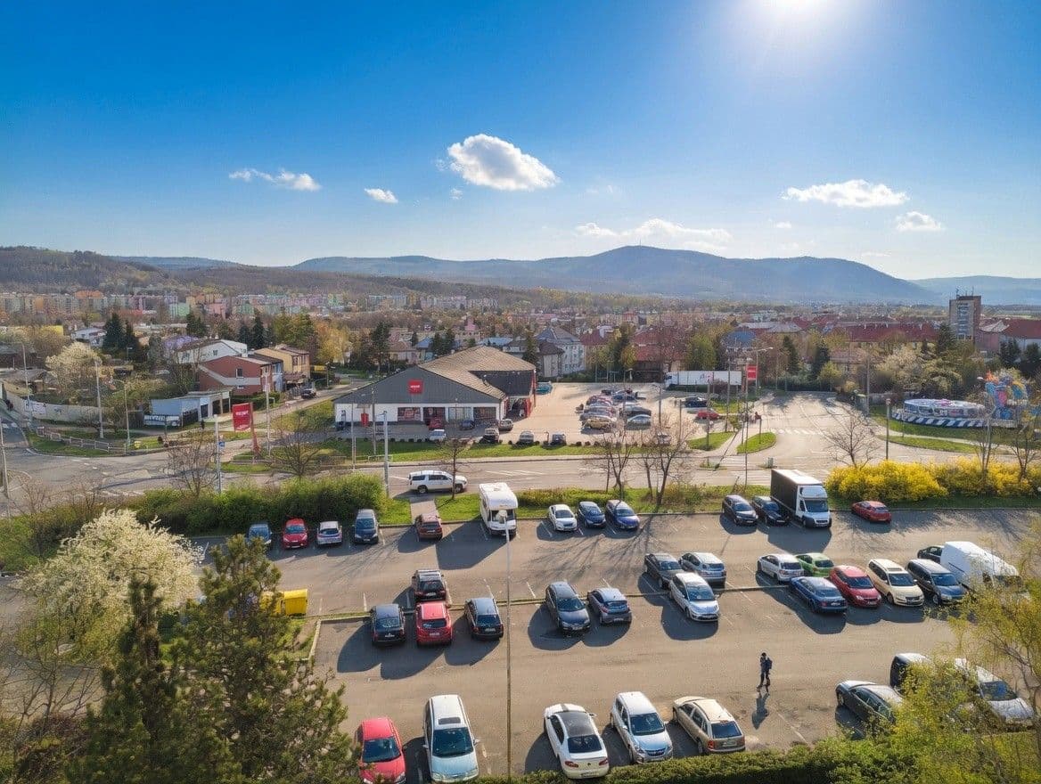 Prenájom bytu 2-izbový 60 m², Písečná, Chomutov, Ústecký kraj Prenájom bytu 2-izbový 60 m², Písečná, Chomutov, Ústecký kraj