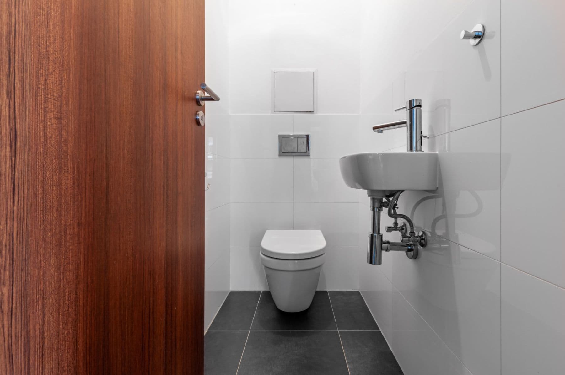 Prenájom bytu 2-izbový 55 m², Počernická, Praha, Praha Prenájom bytu 2-izbový 55 m², Počernická, Praha, Praha