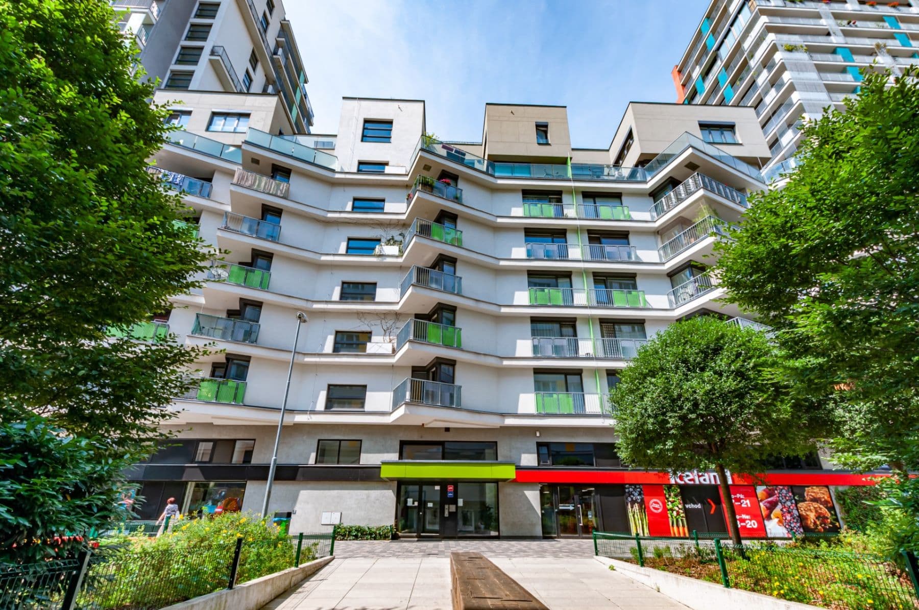 Prenájom bytu 2-izbový 55 m², Počernická, Praha, Praha Prenájom bytu 2-izbový 55 m², Počernická, Praha, Praha