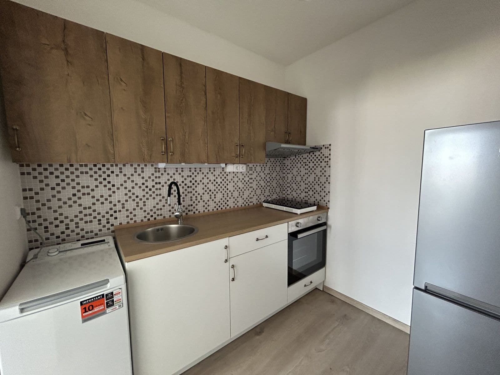 Prenájom bytu 1-izbový 34 m², Křivenická, Praha, Praha Prenájom bytu 1-izbový 34 m², Křivenická, Praha, Praha