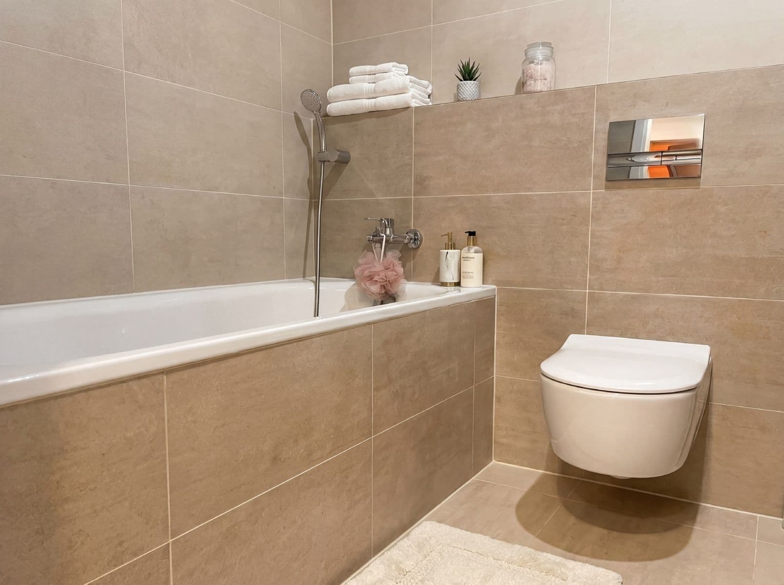 Prenájom bytu 50 m², Olgy havlove, Praha, Praha Prenájom bytu 50 m², Olgy havlove, Praha, Praha