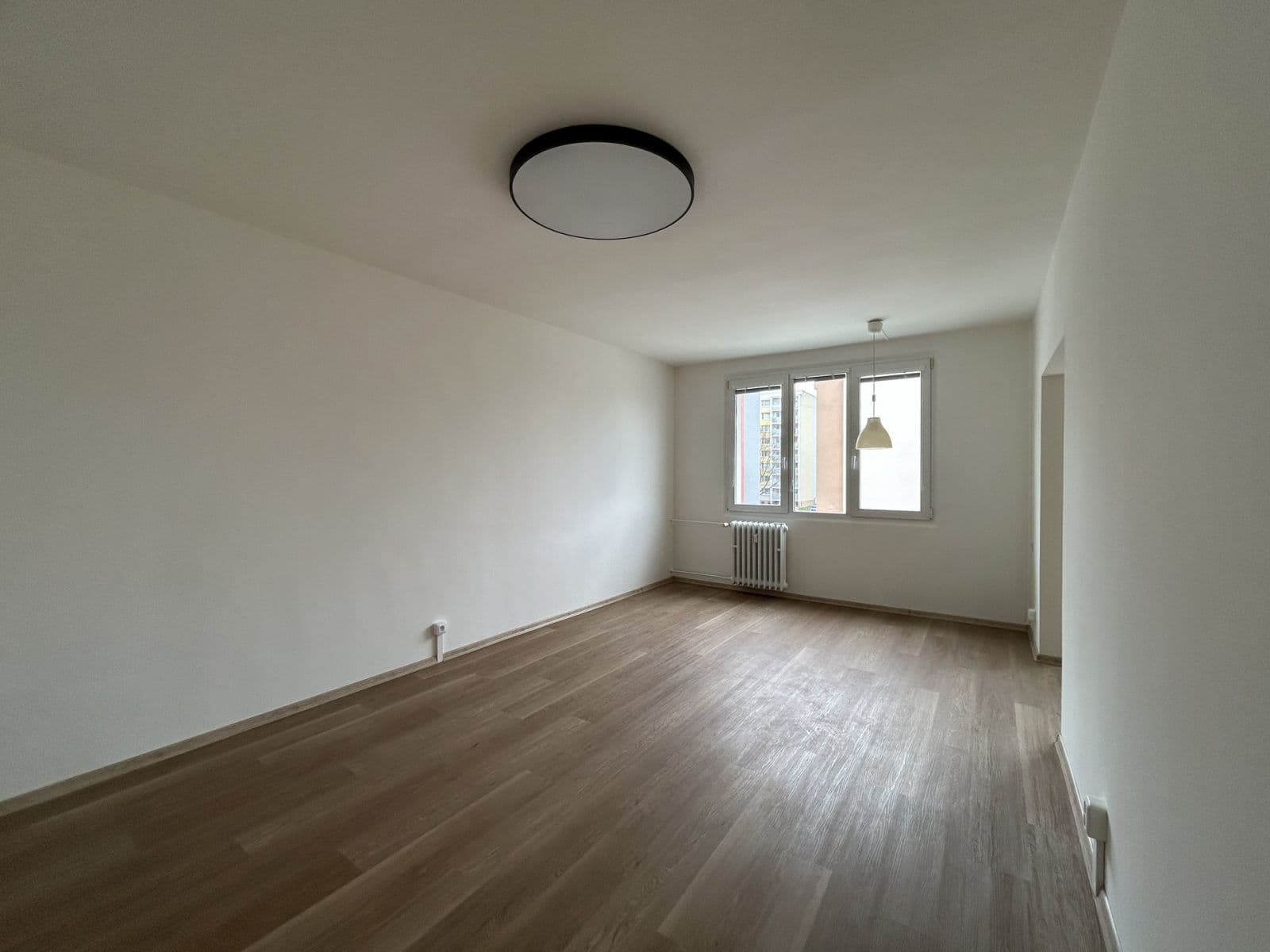 Prenájom bytu 3-izbový 84 m², Roháčova, Český Brod, Středočeský kraj Prenájom bytu 3-izbový 84 m², Roháčova, Český Brod, Středočeský kraj