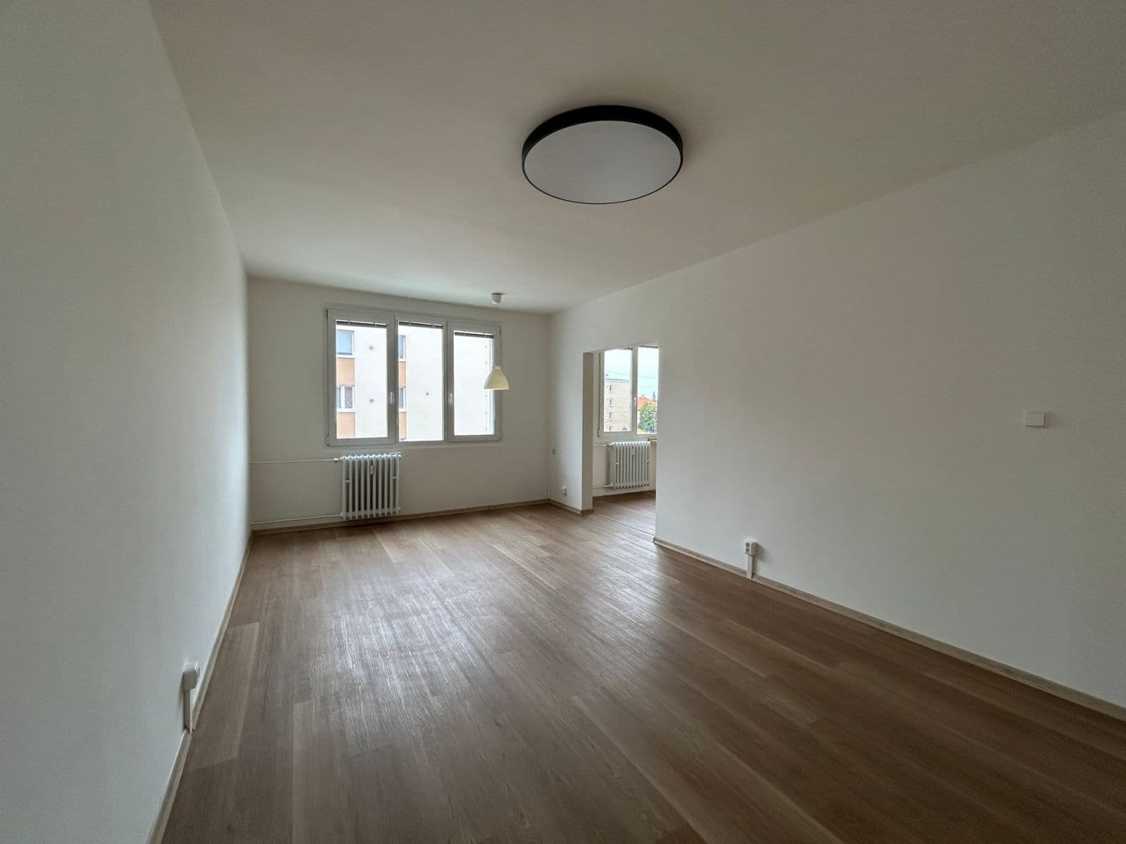 Prenájom bytu 3-izbový 84 m², Roháčova, Český Brod, Středočeský kraj Prenájom bytu 3-izbový 84 m², Roháčova, Český Brod, Středočeský kraj