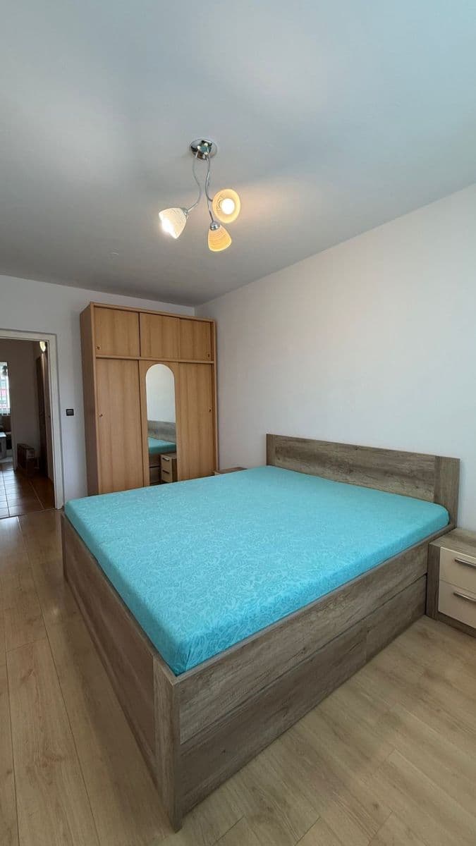 Prenájom bytu 2-izbový 50 m², Veľkonecpalská, Prievidza, Trenčiansky kraj Prenájom bytu 2-izbový 50 m², Veľkonecpalská, Prievidza, Trenčiansky kraj