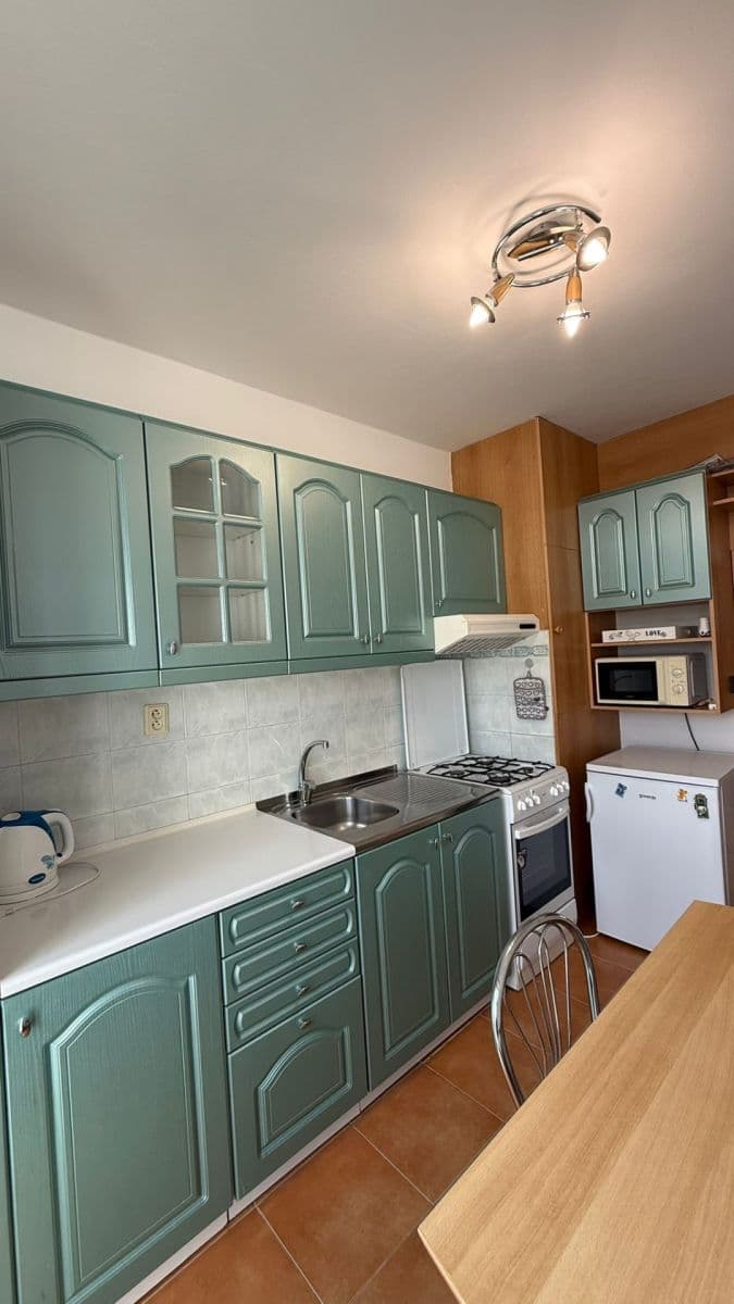 Prenájom bytu 2-izbový 50 m², Veľkonecpalská, Prievidza, Trenčiansky kraj Prenájom bytu 2-izbový 50 m², Veľkonecpalská, Prievidza, Trenčiansky kraj