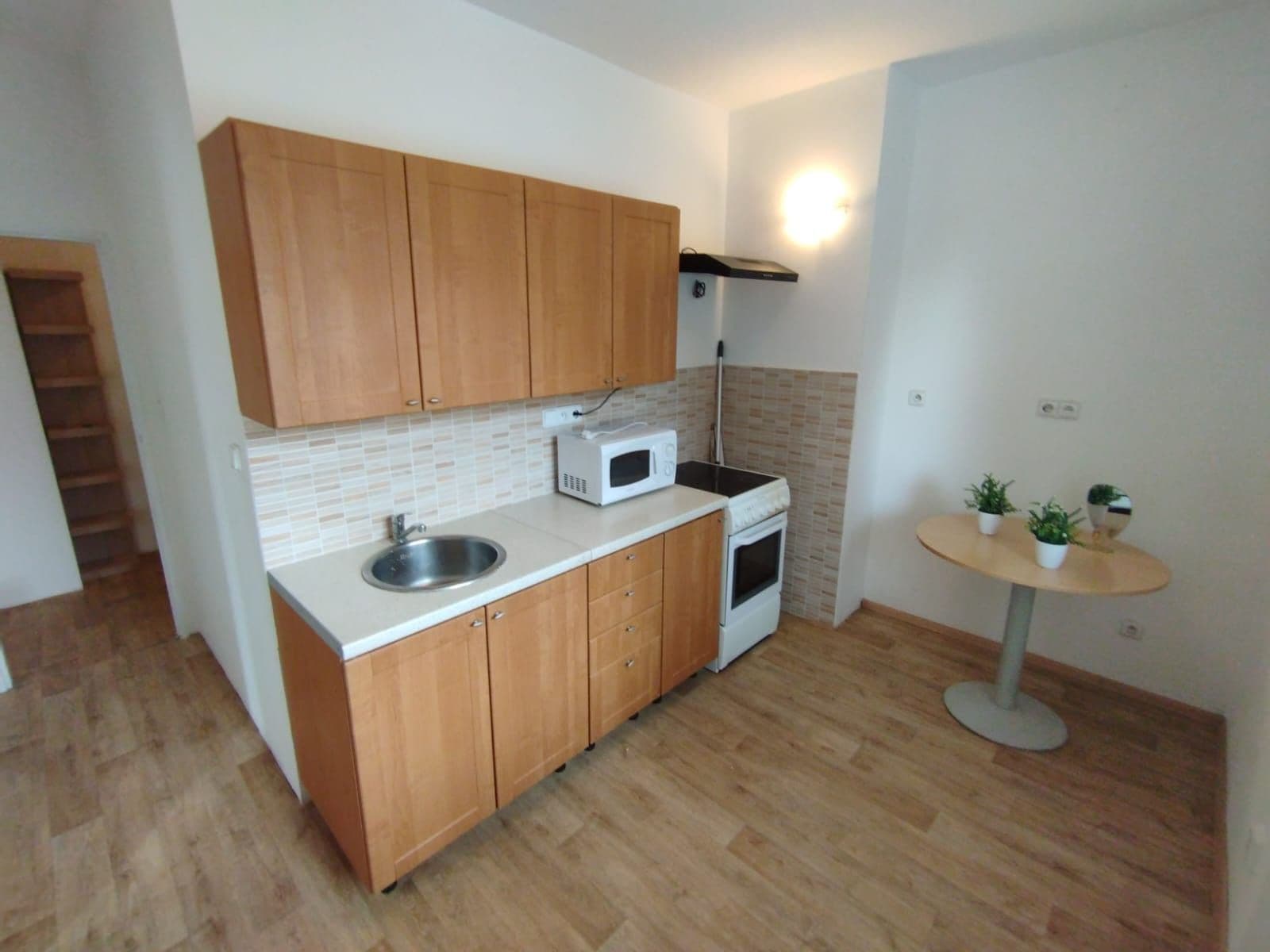 Prenájom bytu 2-izbový 55 m², Revoluční, Žďár nad Sázavou, Kraj Vysočina Prenájom bytu 2-izbový 55 m², Revoluční, Žďár nad Sázavou, Kraj Vysočina