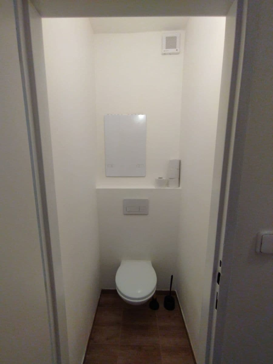 Prenájom bytu 2-izbový 55 m², Revoluční, Žďár nad Sázavou, Kraj Vysočina Prenájom bytu 2-izbový 55 m², Revoluční, Žďár nad Sázavou, Kraj Vysočina