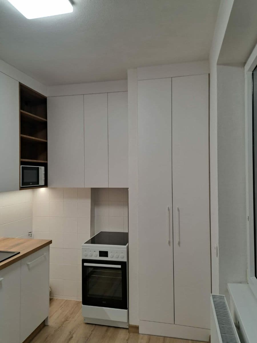 Prenájom bytu 2-izbový 50 m², Družstevní, Velké Meziříčí, Kraj Vysočina Prenájom bytu 2-izbový 50 m², Družstevní, Velké Meziříčí, Kraj Vysočina