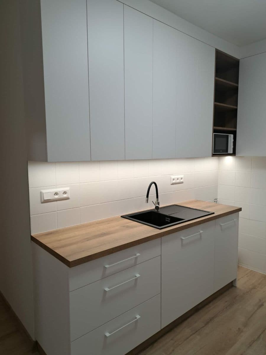 Prenájom bytu 2-izbový 50 m², Družstevní, Velké Meziříčí, Kraj Vysočina Prenájom bytu 2-izbový 50 m², Družstevní, Velké Meziříčí, Kraj Vysočina